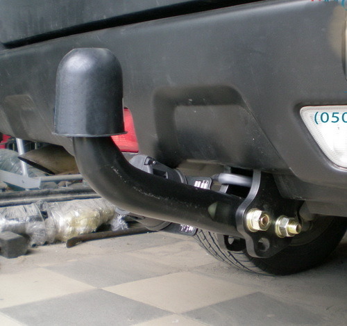 ​​​​Фаркоп Auto-Hak для Mercedes E-Class s212 универсал, в т.ч. 4-Matic, кроме AMG фото 2