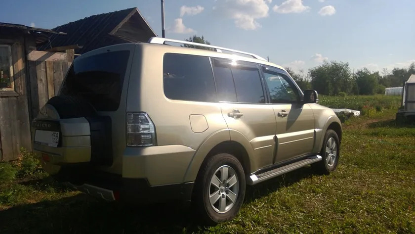 Дефлекторы SIM для окон Mitsubishi Pajero III 2000-2006 фото 2