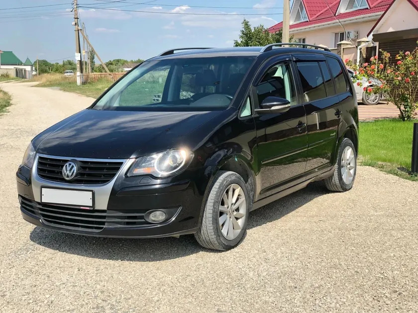 Дефлекторы V-Star для окон Volkswagen Touran 2003-2010 фото 2