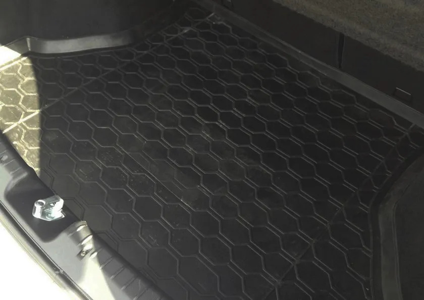 Коврик Rival в багажник для Lada Granta I рестайлинг универсал 2018-2022 фото 3