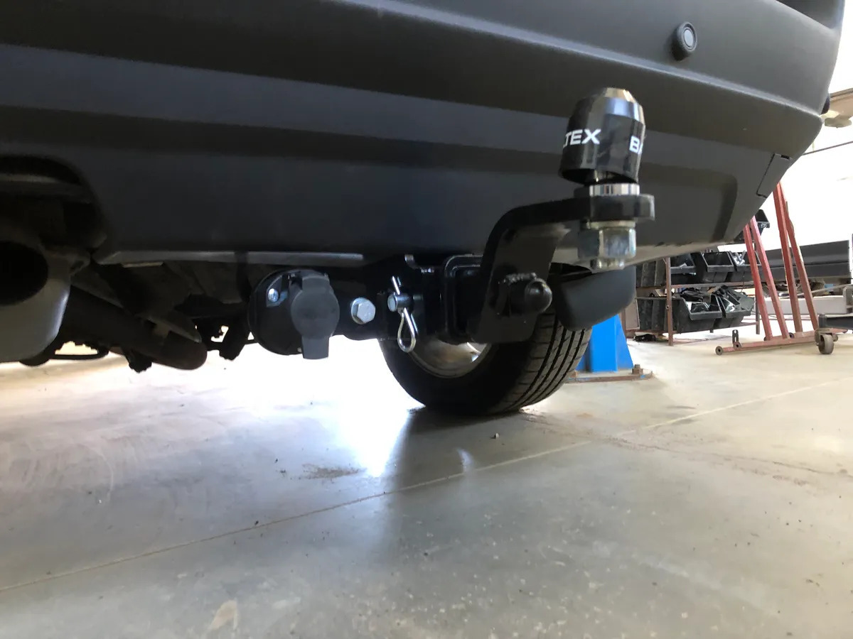 Быстросъёмный фаркоп TowRus для Volvo XC90 С (Mk.I) 2002-2014 Шар Е с антистуком фото 3