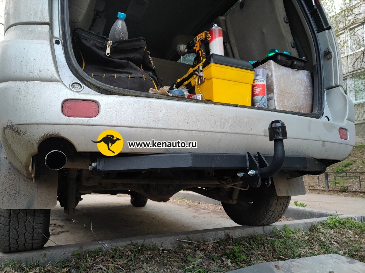Фаркоп Halty для Toyota Lite Ace Noah (Mk.I) 1996-2001 /  Toyota Town Ace Noah (Mk.V) 1996-2001 /  Toyota Lite Ace (Mk.V) 1996-2007 /  Toyota Town Ace 1996-2007 (Mk.III кроме Road Tourer) / Daihatsu Delta 1996-2001 крепление шара на двух болтах фото 6