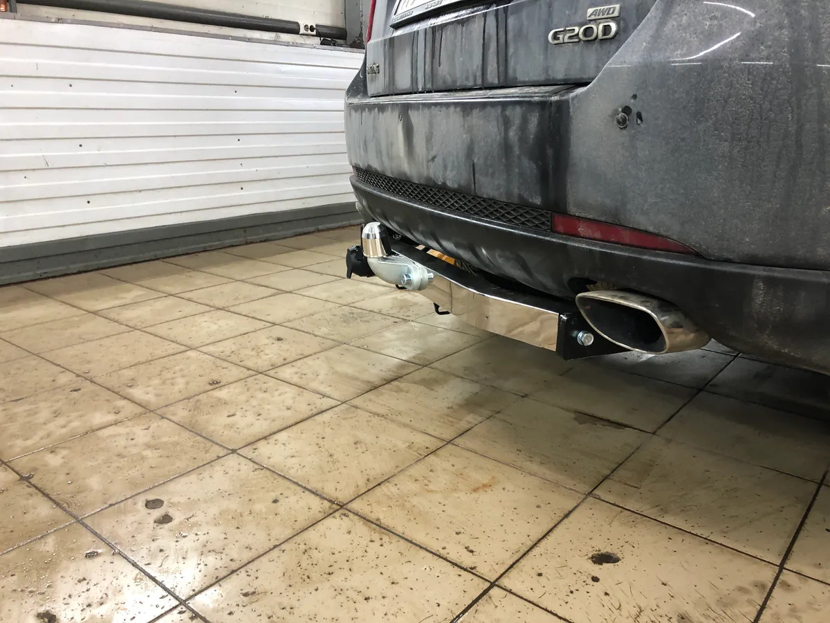 Фаркоп с накладкой из нержавеющей стали Baltex для SsangYong Actyon (Mk.II) 2011-2016 Шар F фото 2