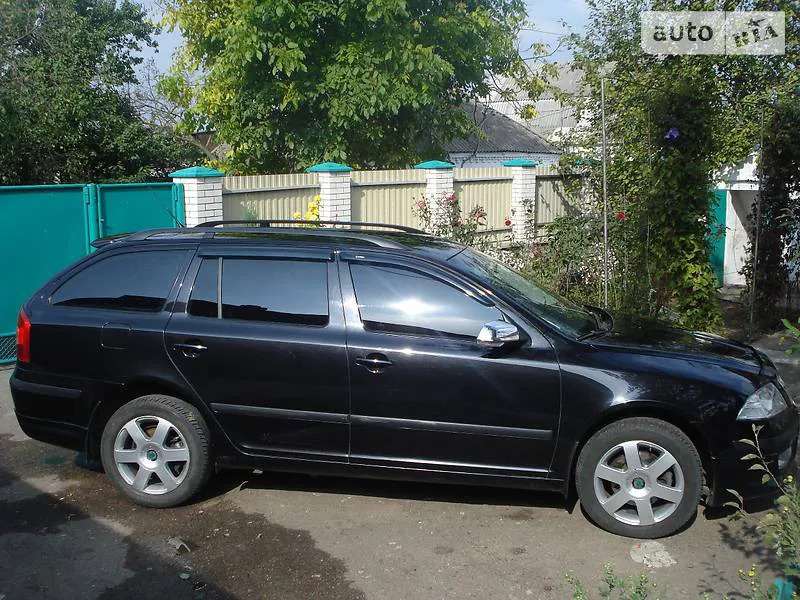 Дефлекторы V-Star для окон Skoda Octavia A5 универсал 2004-2013 фото 2