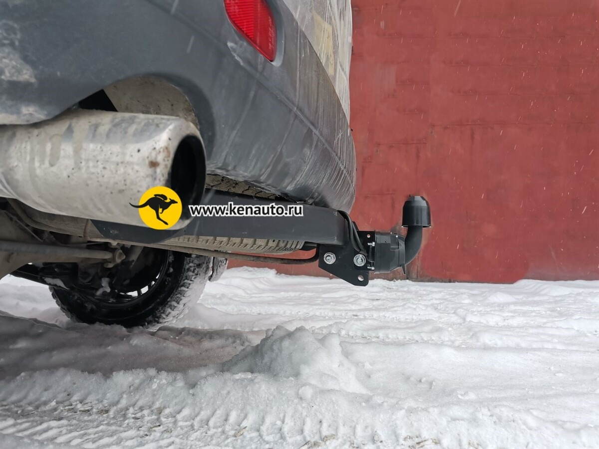 Фаркоп Halty для Toyota Lite Ace Noah (Mk.I) 1996-2001 /  Toyota Town Ace Noah (Mk.V) 1996-2001 /  Toyota Lite Ace (Mk.V) 1996-2007 /  Toyota Town Ace 1996-2007 (Mk.III кроме Road Tourer) / Daihatsu Delta 1996-2001 крепление шара на двух болтах фото 9