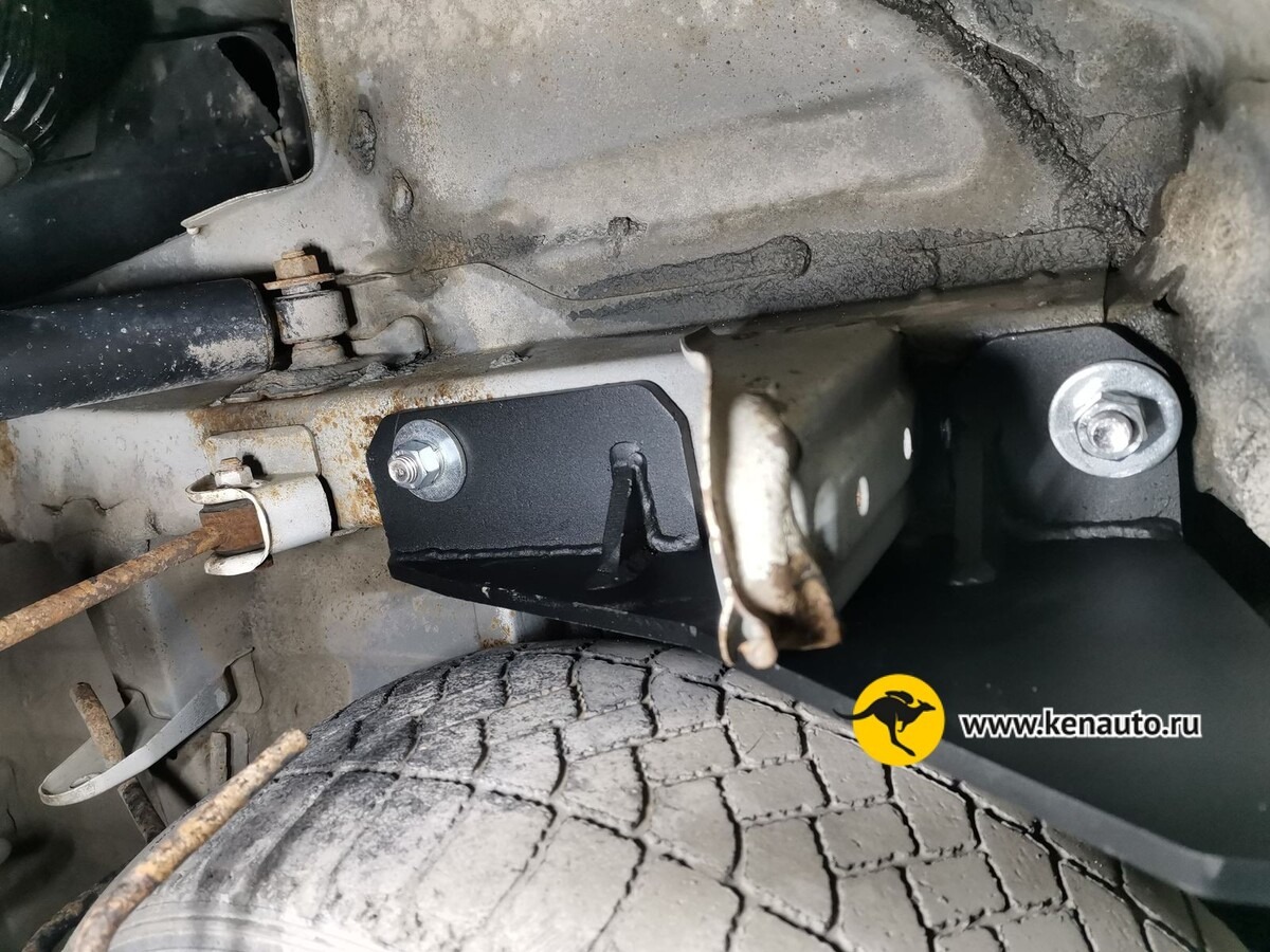 Быстросъёмный фаркоп Halty для  Toyota Probox (Mk.I) 2002-2014 / Toyota Suceed (Mk.I) 2002-2014 Шар Е фото 7