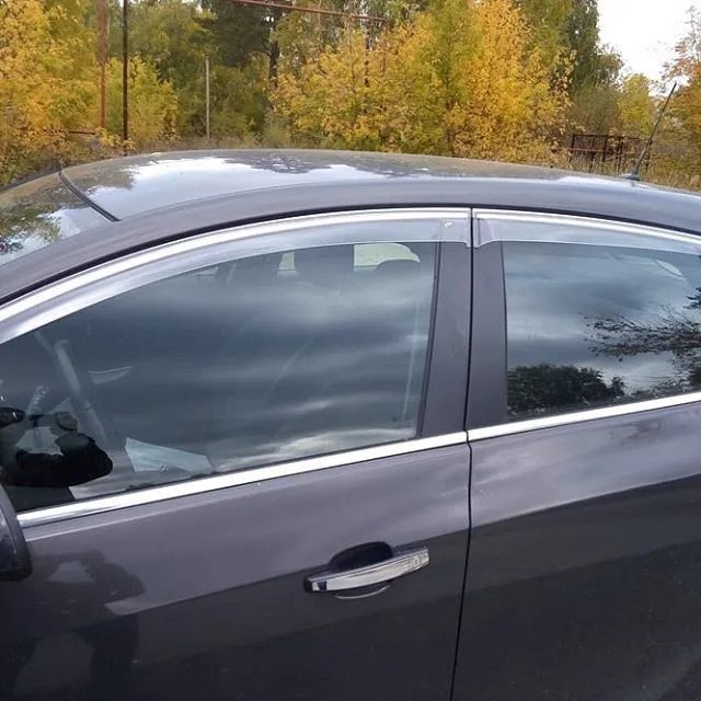 Дефлекторы окон Сobra для Toyota Rav 4 IV 5d прозрачный накл. 2013-2018 фото 6