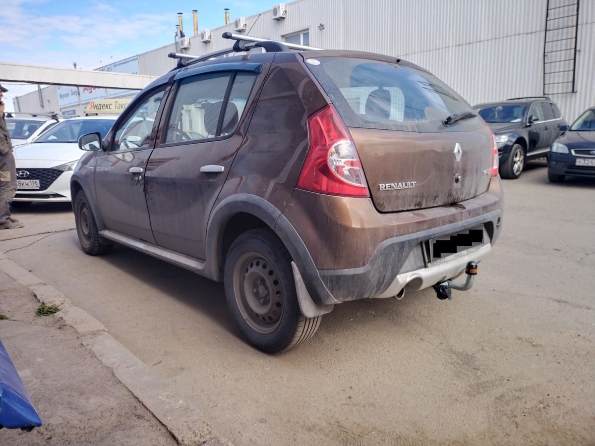 Фаркоп АвтоСтандарт с оцинкованным шаром для Renault Sandero Stepway (Mk.I) 2009-2014 Шар А фото 4