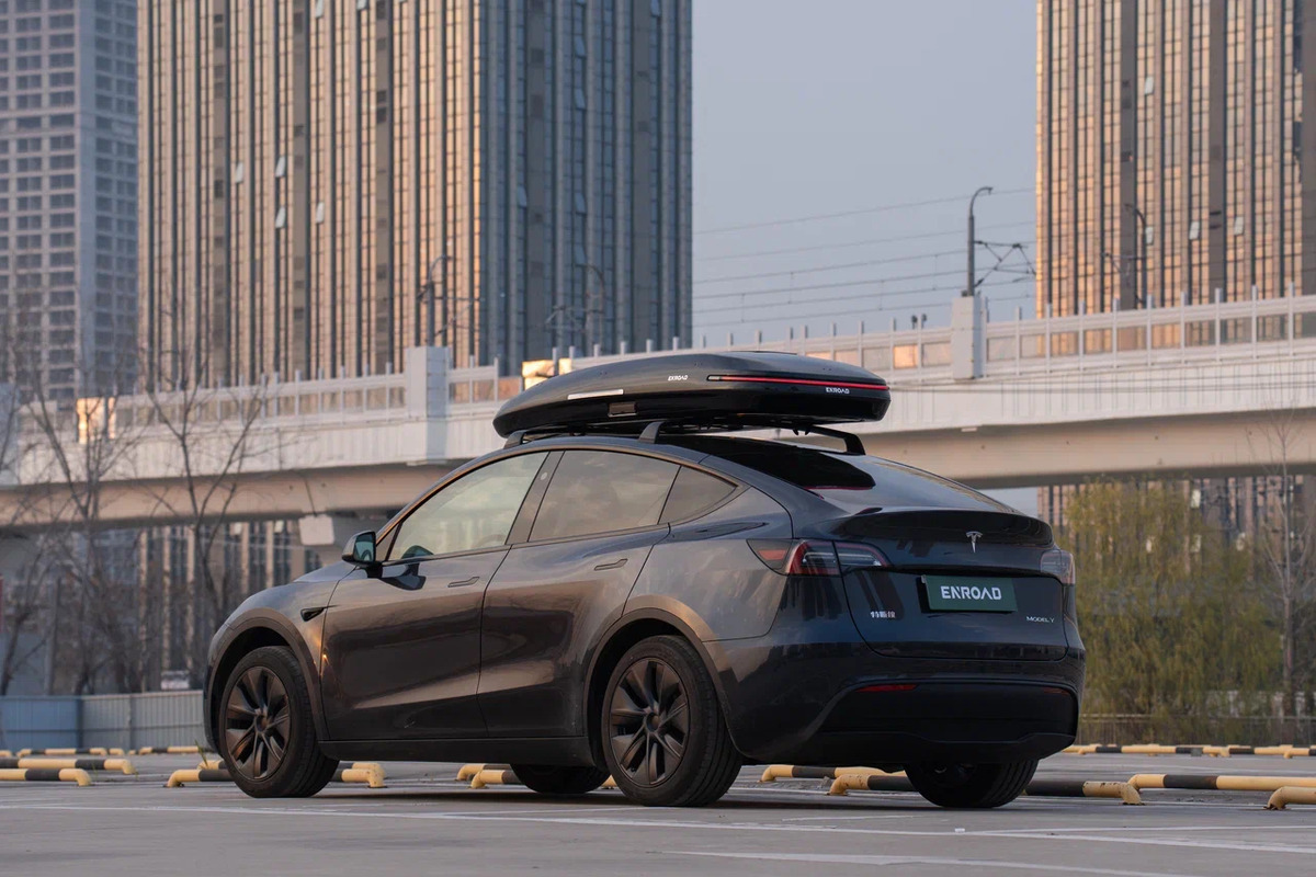 Автобокс ENROAD NOMADIX PRO ROOF BOX (XL Slim 400 E black) фото 16
