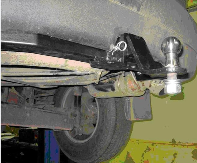 Фаркоп Бизон для SsangYong Kyron D100 (Mk.I) 2005-2016 шар Е (система антистук) фото 3