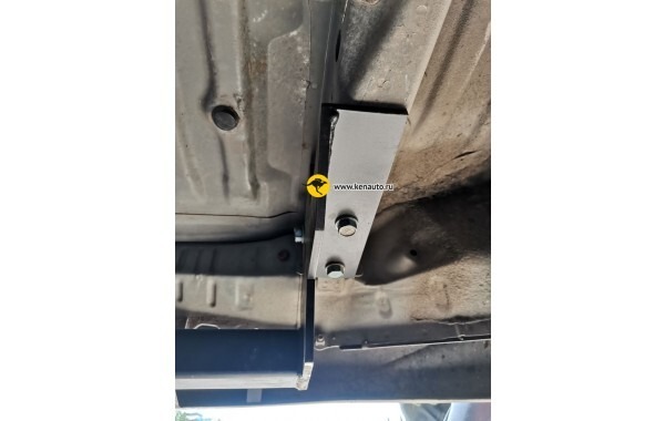 Быстросъёмный фаркоп Halty для Toyota Alphard H10 (Mk.I) 2002-2008 Шар Е фото 4