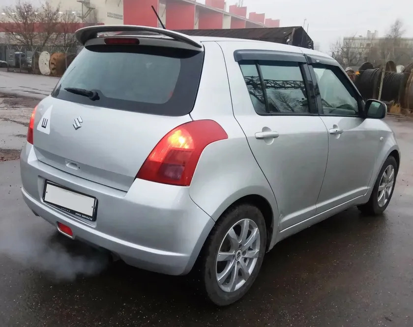 Дефлекторы V-Star для окон Suzuki Swift 5-дв. 2004-2010 фото 3