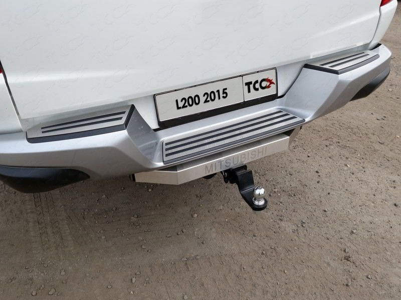 Фаркоп ТСС оцинкованный с накладкой из нерж. для Mitsubishi L200 (Mk.V) 2015-2023 шар Е фото 3