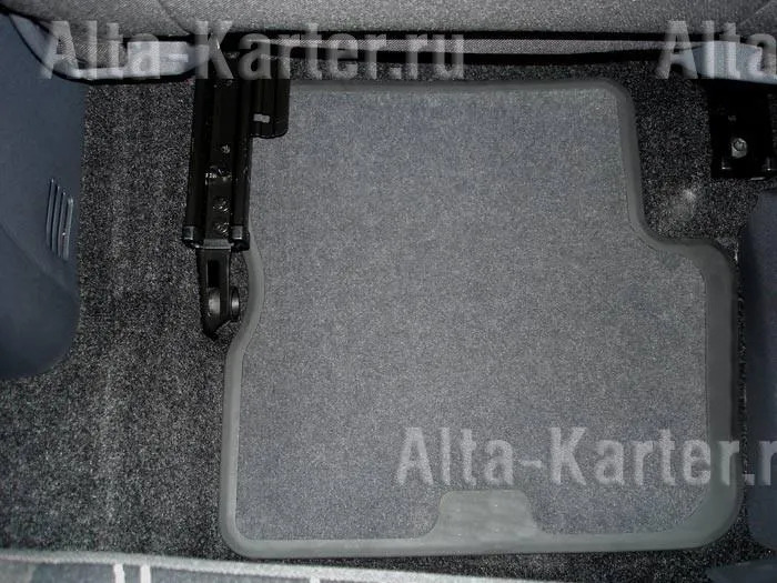 Коврики прорезиненные Seintex с вставками из ковролина для салона Audi A6 С6 2004-2011 Серые фото 3