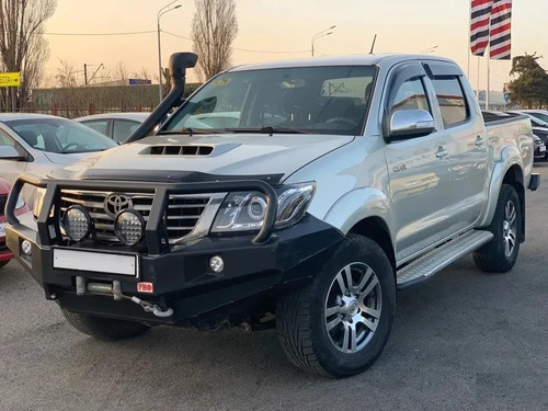 Дефлекторы V-Star для окон Toyota Hilux VII Double Cab пикап 4-дв. 2011-2015