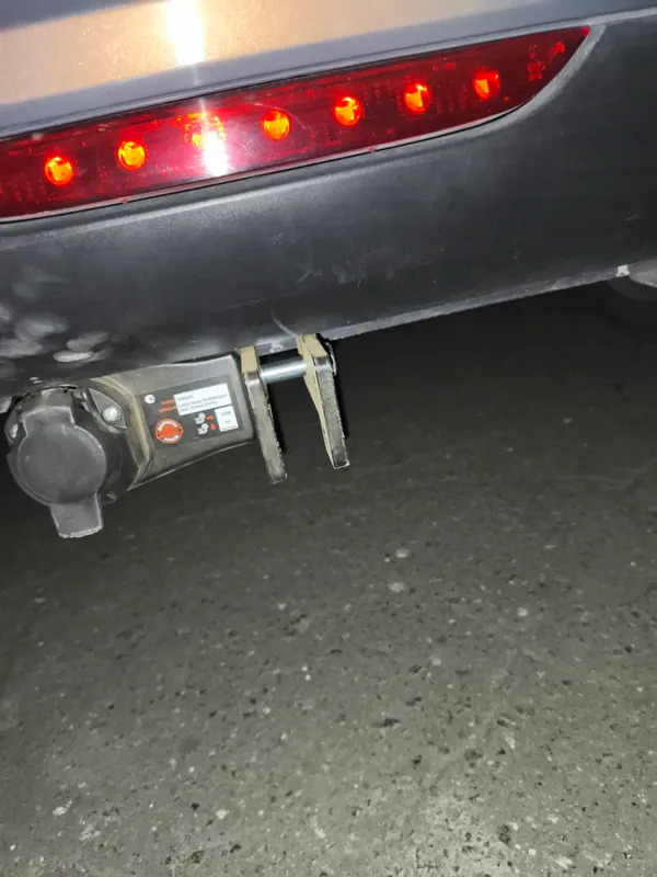 Фаркоп ФАРКОПЫ УРАЛА для Lada Vesta  (седан/универсал) + кросс 2015- Шар А фото 2