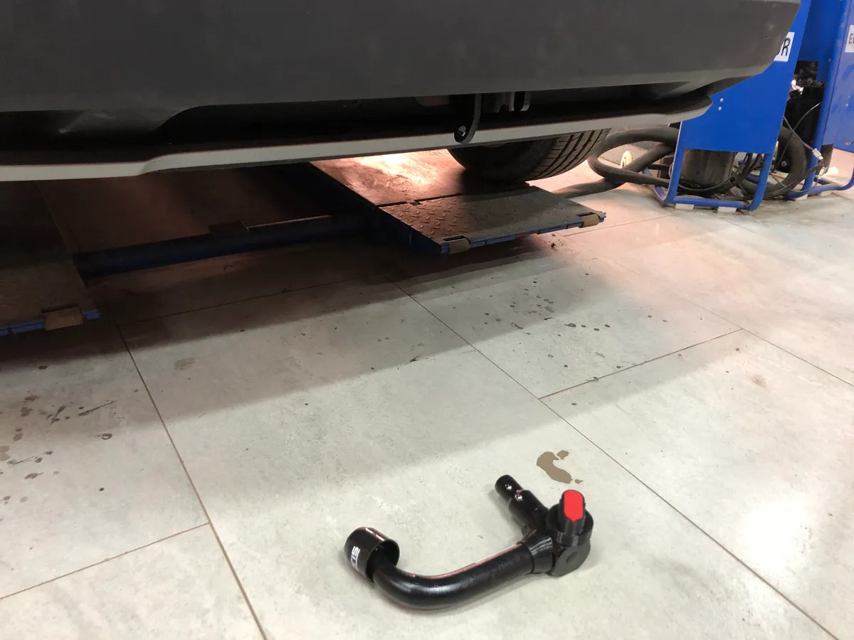 Быстросъёмный фаркоп Oris  для Volkswagen Tiguan (Mk.I/Mk.II) 2016-2024 /  Seat Ateca 2016- /  Skoda Kodiaq (Mk.I) 2017-2023 / Skoda Karoq (Mk.I) 2017- Шар AV фото 11