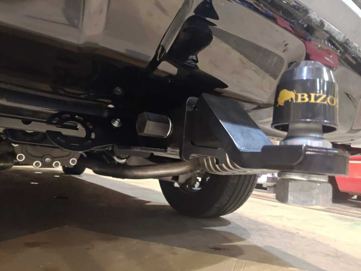 Быстросъёмный фаркоп Бизон c системой антистук для Ford Explorer (Mk.VI) 2020- Шар Е фото 3