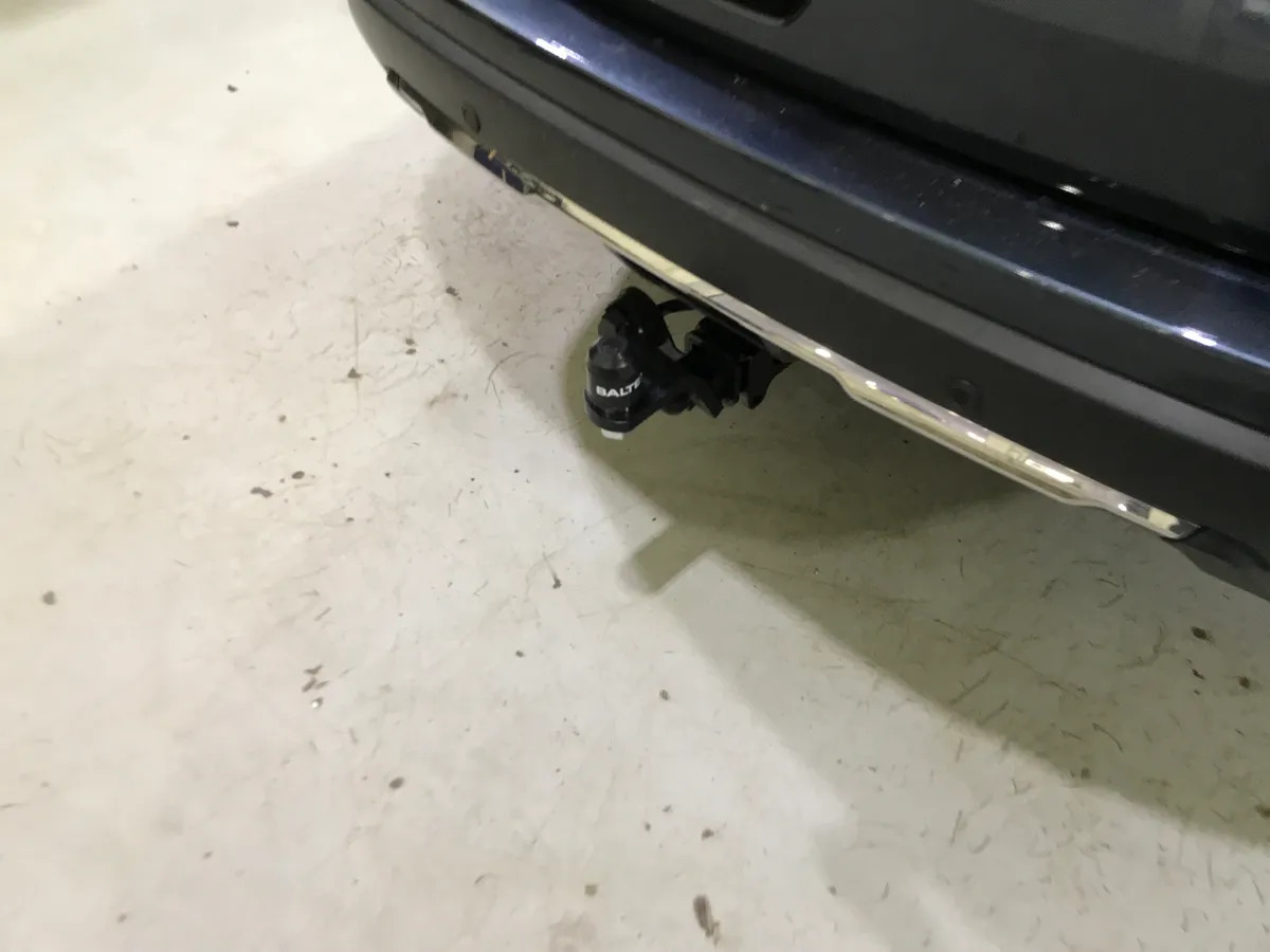 Фаркоп TowRus для Nissan X-Trail (Mk.III) T32 2014-2022 Шар Е с антистуком фото 2