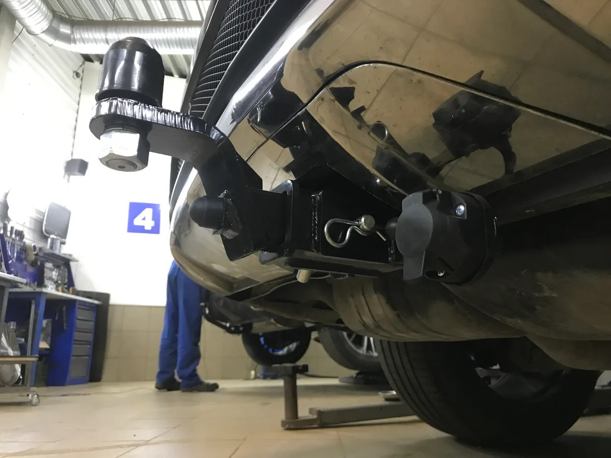 Быстросъёмный фаркоп TowRus с системой антистук для Mercedes GLS-Class x166 2015-2019/ GLE-Class w166 2016-2018/ GLE-Class Coupe c292 2016-2018/ M-Class w164 2005-2011, w166 2011-2015/ GL-Class x164 2006-2012 /  x166 2012-2015 Шар Е фото 2