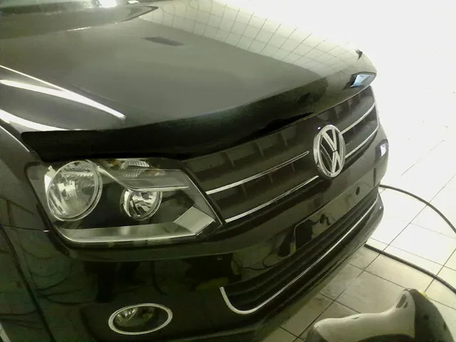 Дефлектор SIM для капота Volkswagen Amarok 2010-2022 фото 2