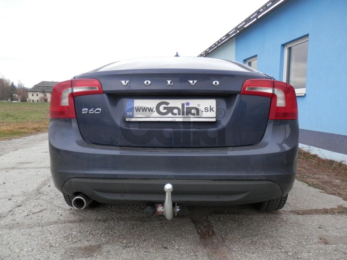 Оцинкованный фаркоп GALIA для Volvo S60 (Mk.II) 2010-2019 /  Volvo V60 (Mk.I) 2010-2019 Шар А фото 2