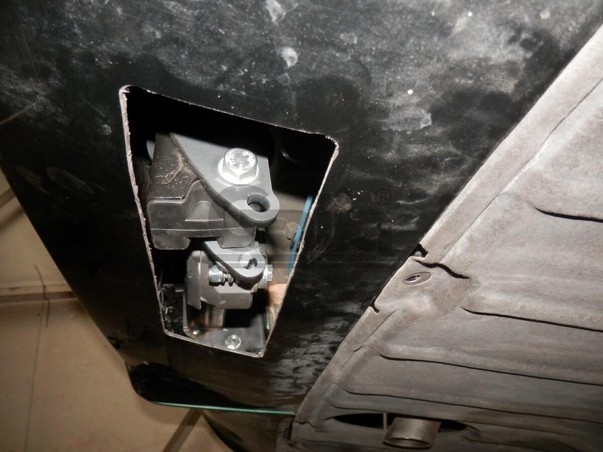 Быстросъёмный оцинкованный фаркоп GALIA для Voyah Free REV 318 (Mk.I) 2021-Шар AV фото 7