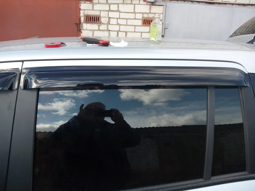 Дефлекторы SIM для окон (на 4 окна) Opel Zafira B 2006-2014 фото 2