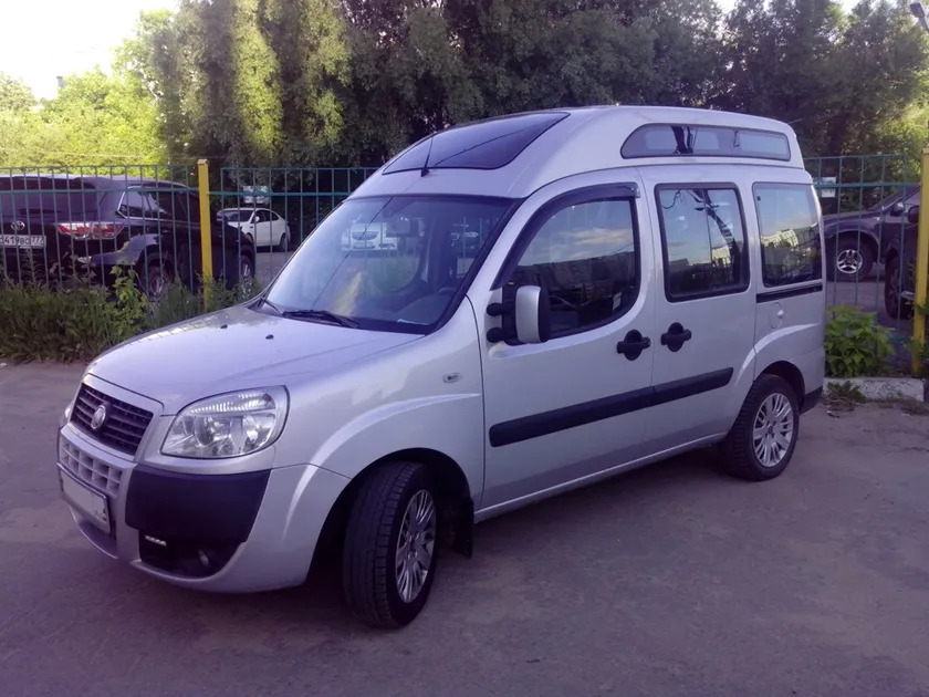 Дефлекторы Cobra Tuning для окон (передняя пара) Fiat Doblo 2000-2009 фото 2