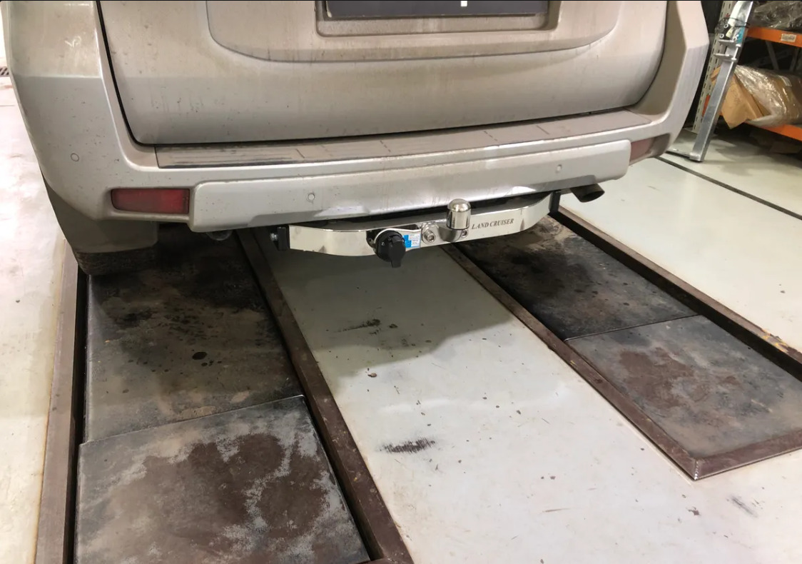 Фаркоп Baltex для Toyota Land Cruiser Prado J150 (Mk.IV) 2009-2023/ Toyota Land Cruiser Prado J120 (Mk.III) 2002-2009 шар F (нержавеющее покрытие) фото 3