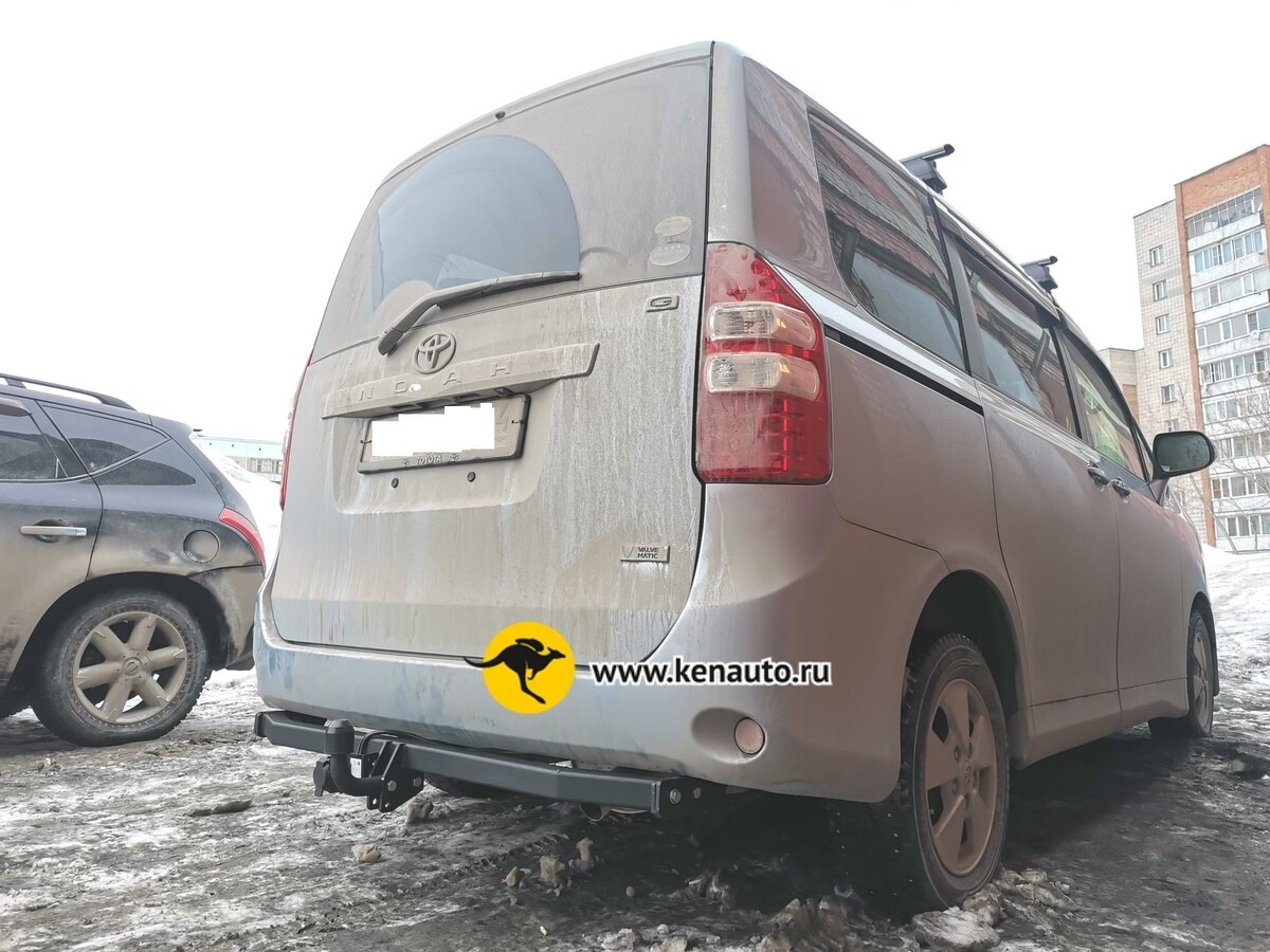 Фаркоп Halty для Toyota Voxy R70 (Mk.II) 2007-2014/ Toyota Noah R70 (Mk.II) 2007-2014 шар А фото 2