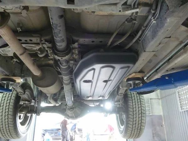 Защита композитная АВС-Дизайн для топливного бака Toyota Hilux VIII 2015-2022 фото 3