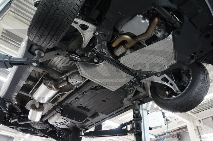 Защита алюминиевая АВС-Дизайн для топливного бака, топливных и тормозных трубок, РК Acura MDX 14 2013-2020 (3 части) фото 2