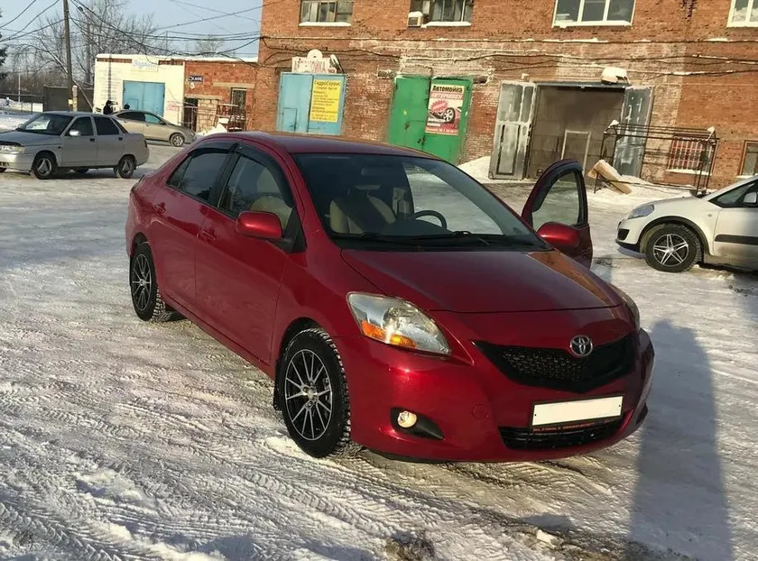 Дефлекторы Cobra Tuning для окон Toyota Yaris P2 седан 2005-2011