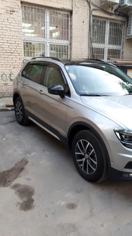 Дефлекторы Cobra Tuning для окон Volkswagen Tiguan II 2017-2022 фото 2