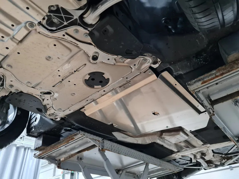 Защита алюминиевая АВС-Дизайн для АКПП BMW 6 G32 рестайлинг 2020-2022 4WD фото 3