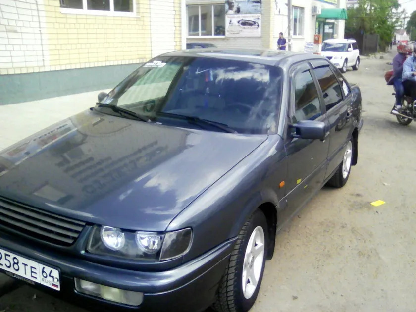 Дефлекторы Cobra Tuning для окон Volkswagen Passat B3 седан 1988-1991 фото 3