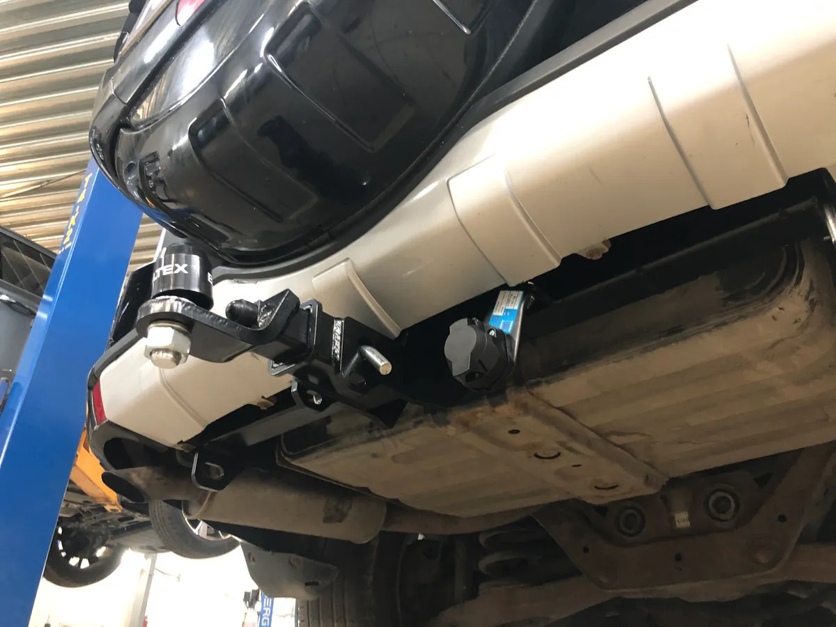 Быстросъёмный фаркоп TowRus для Mitsubishi Pajero (Mk.IV)  2007-2020 Шар Е с антистуком фото 4