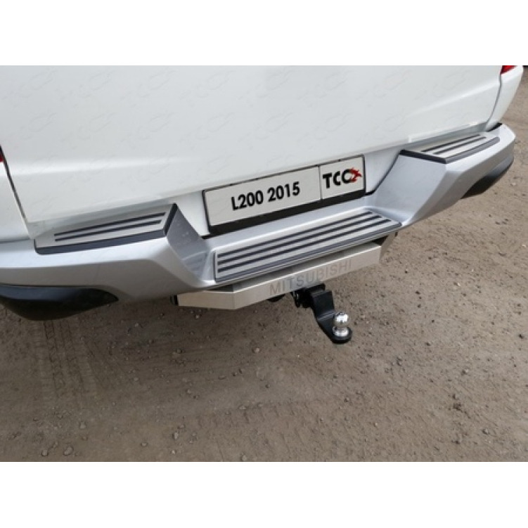 Быстросъёмный фаркоп ТСС для Mitsubishi L200 2015-2023 (Mk.IV/V с накладкой из нержавеющей стали с надписью Mitsubishi Шар Е фото 5