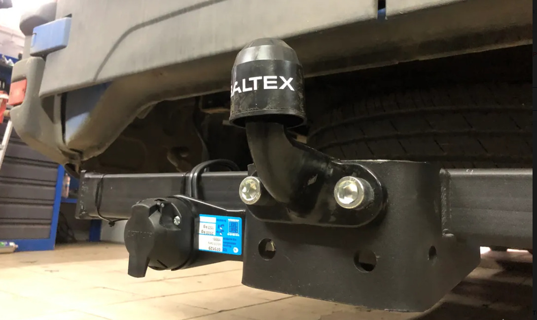 Фаркоп Baltex для Iveco Daily 1999-2014, 2014- шар F фото 4