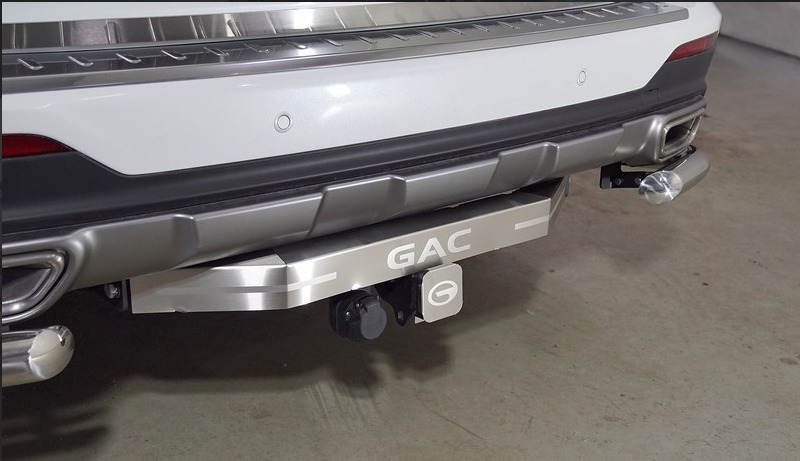 Фаркоп оцинкованный ТСС с накладкой с надписью GAC для GAC GS8 4WD (Mk.I) 2019-2023 шар Е фото 4