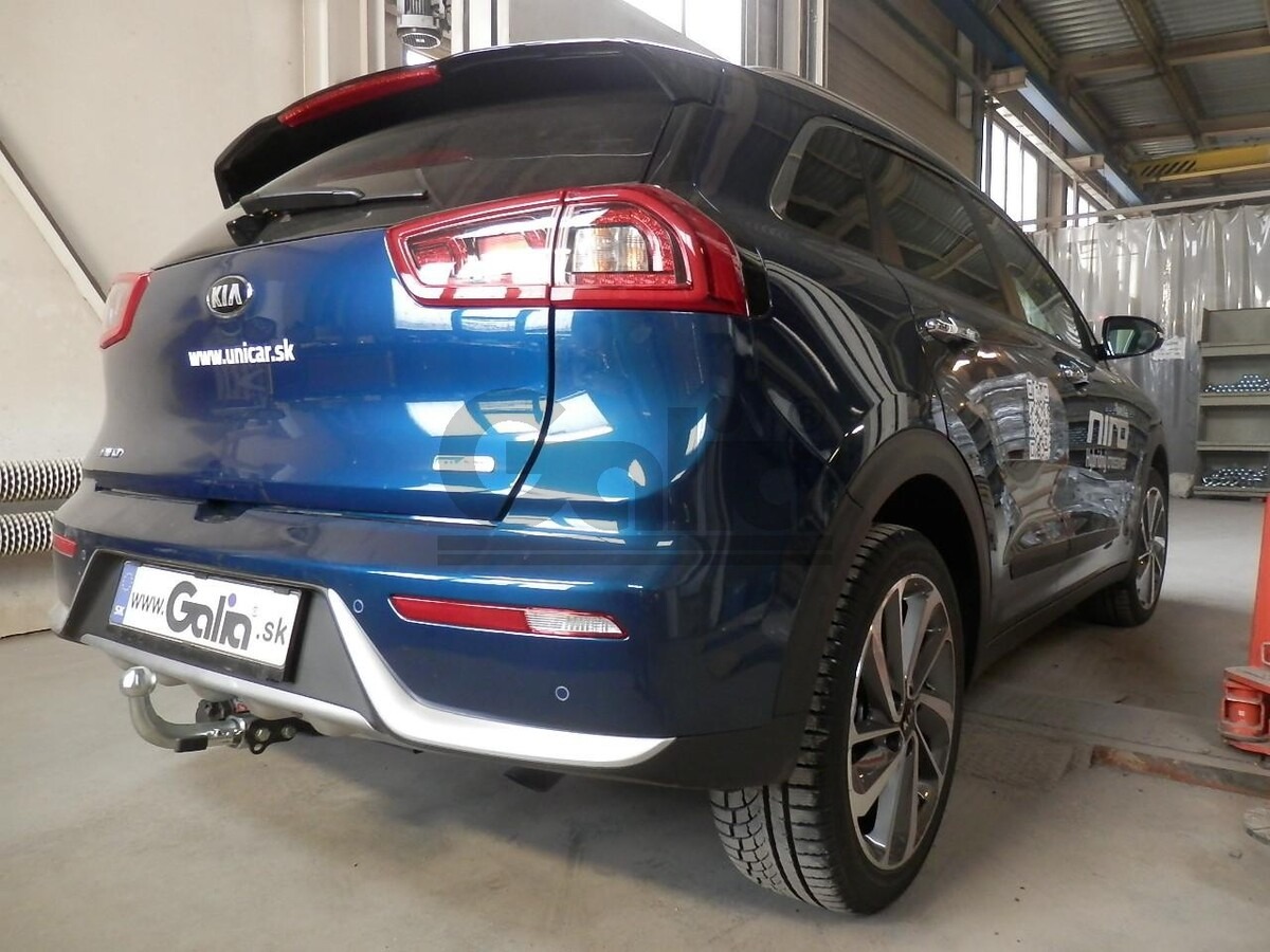 Оцинкованный фаркоп  GALIA для  Kia Niro DE (MK.I) 2016-2021 Шар А фото 4