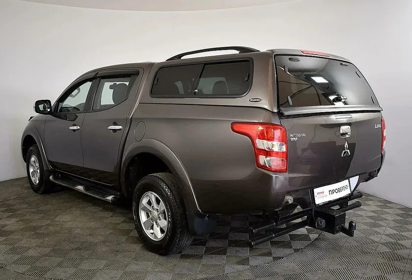 Дефлекторы Cobra Tuning для окон Mitsubishi L200 V 2015-2022 фото 3