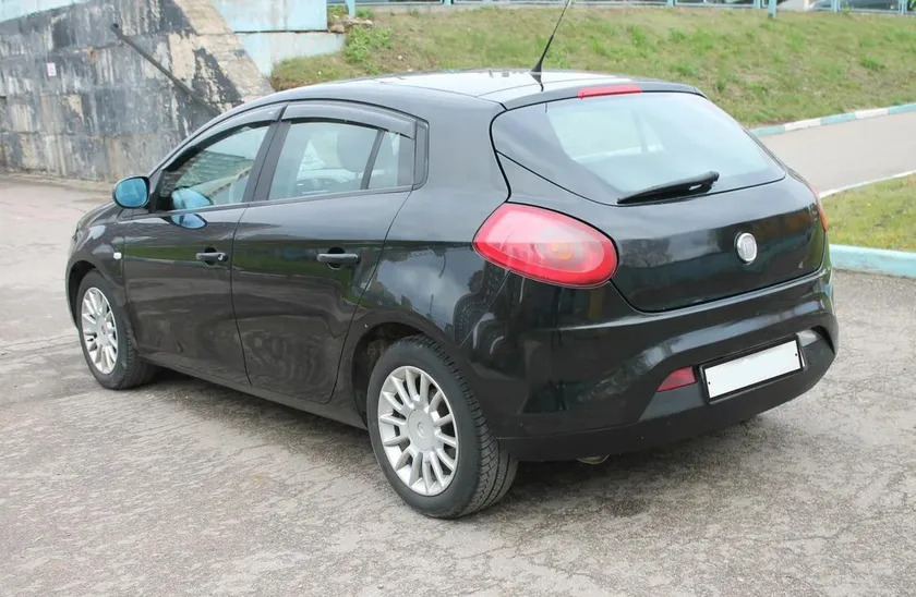 Дефлекторы Cobra Tuning для окон Fiat Bravo II 5-дв. 2007-2013 фото 3