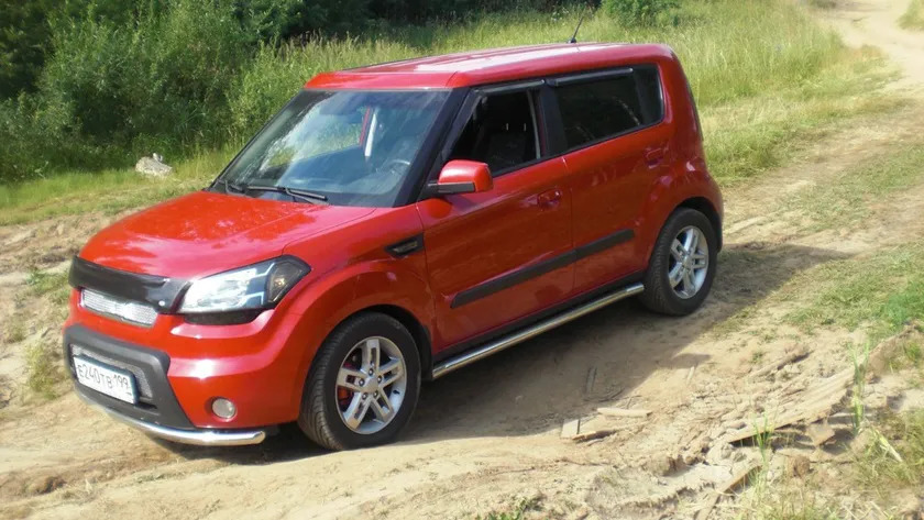 Дефлектор SIM для капота Kia Soul I 2009-2012