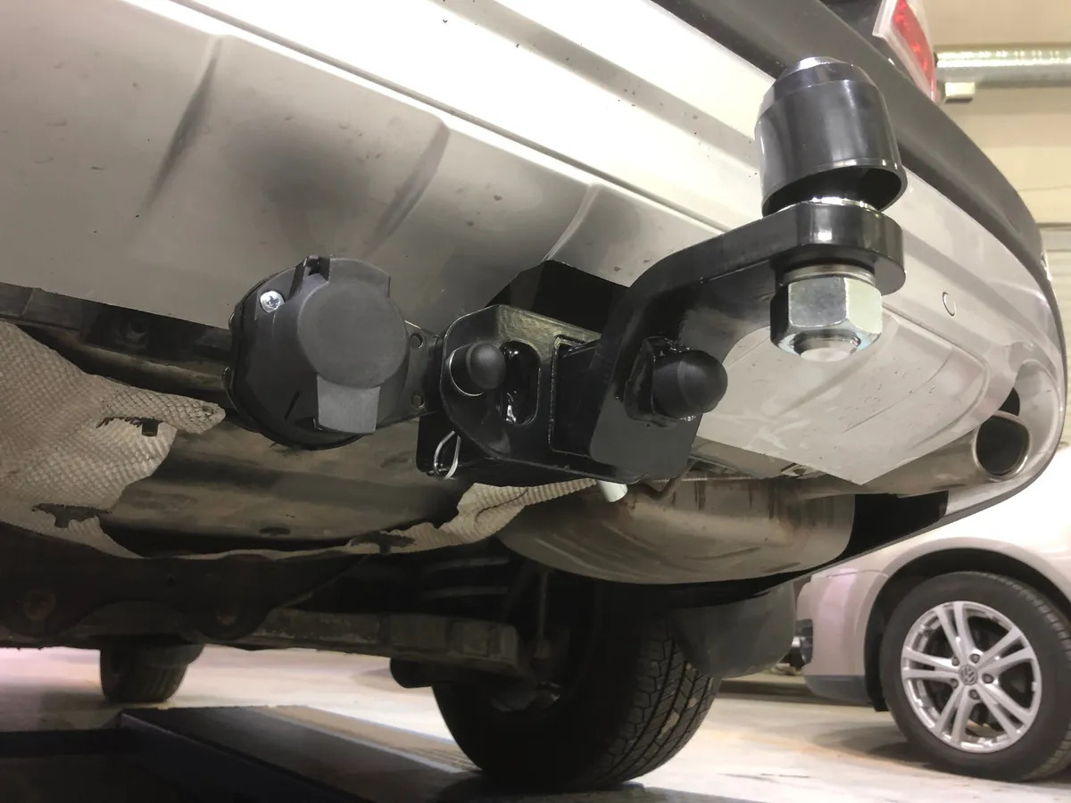 Быстросъёмный фаркоп TowRus с системой антистук для Volvo XC60 (Mk.I) 2008-2017 /  Volvo XC70 (Mk.III) 2007-2016  Шар Е фото 9