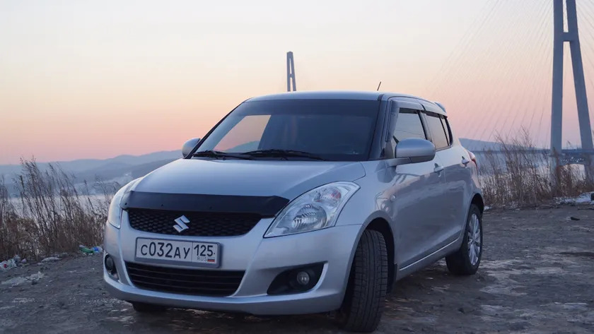 Дефлекторы SIM для капота Suzuki Swift 2011-2022 фото 2