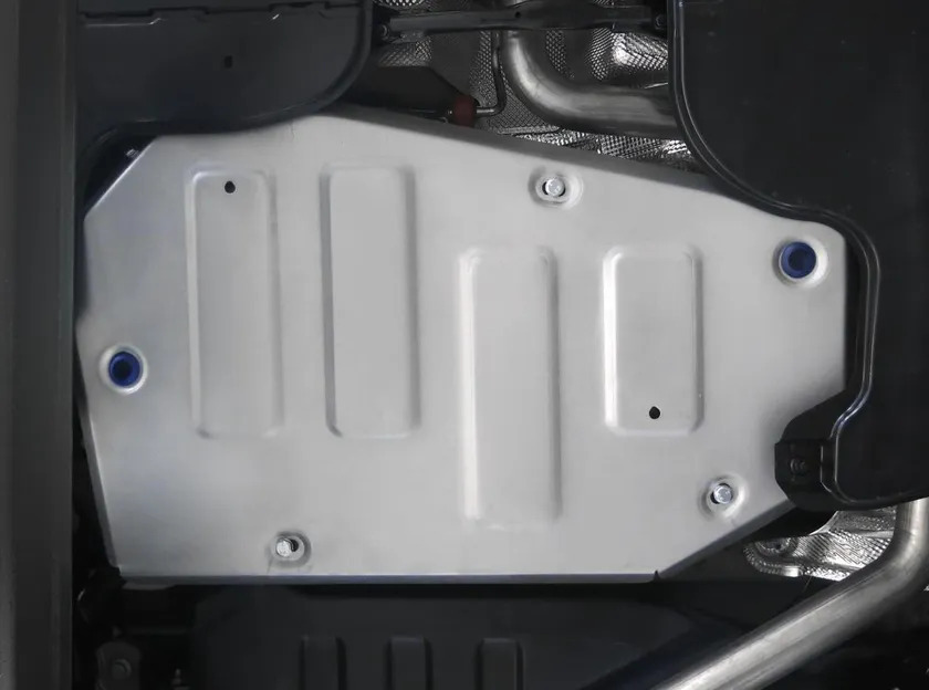 Защита алюминиевая Rival для топливного бака Audi Q3 II FWD 2018-2022 фото 2