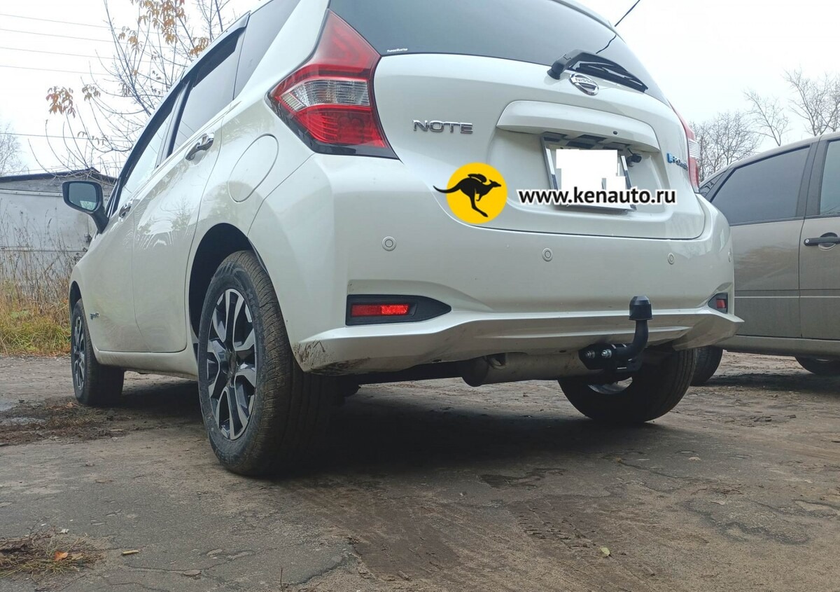 Фаркоп Halty для Nissan Note E12 (Mk.II) правый руль (бензин или гибрид) 2012-2020 шар А фото 6