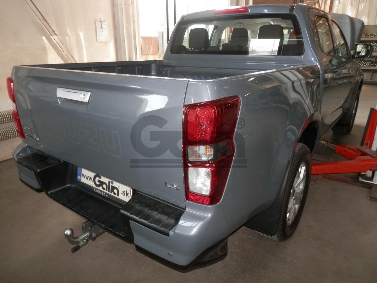 Фаркоп оцинкованный GALIA для Isuzu D-Max RG (Mk.III) 2020- шар С фото 8